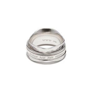 Mothers Hold Motto Silver Spinner Ring