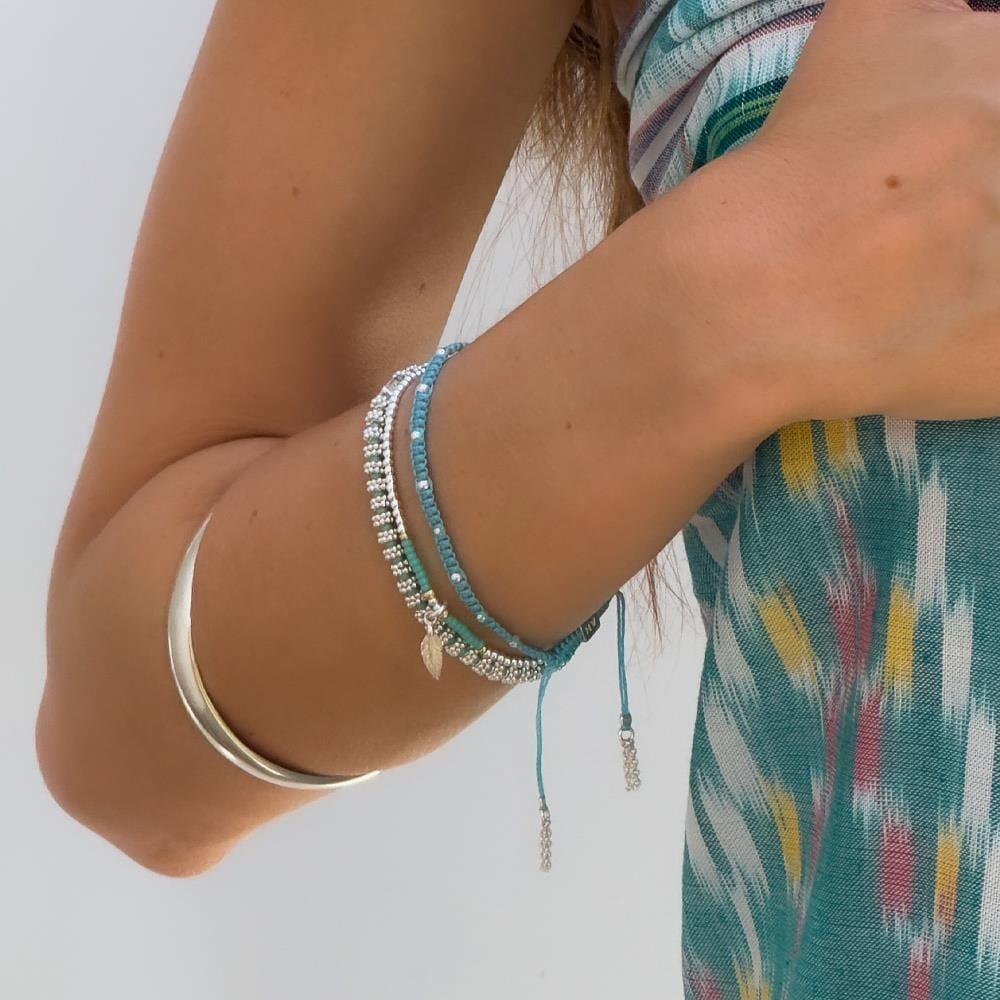 Luminous Neon Turquoise Silver Stack
