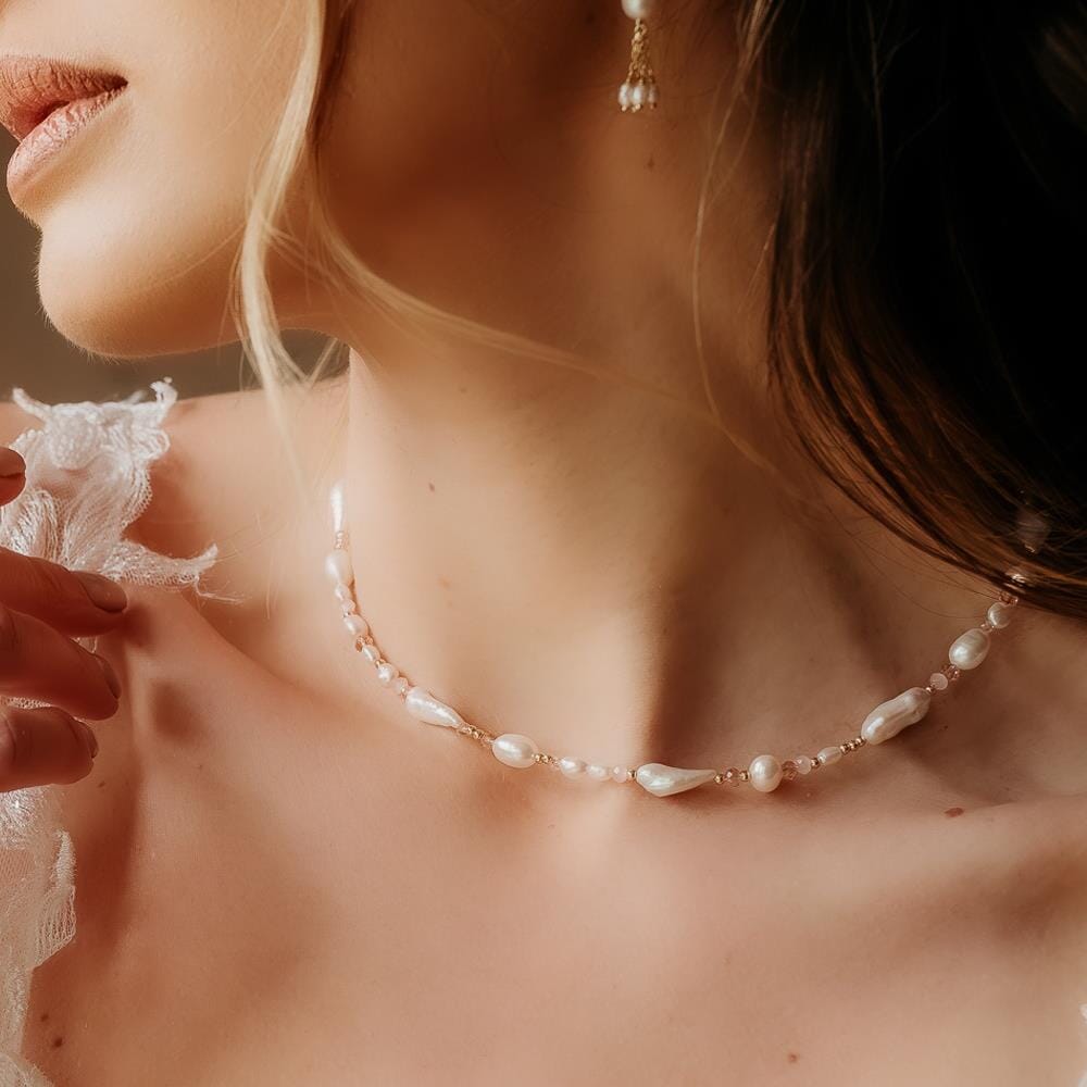 Baroque Pearly Blush Silver Necklace