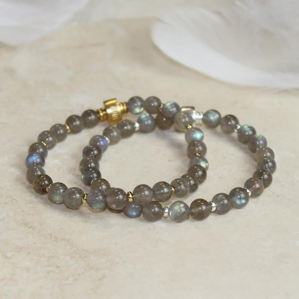 Precious Silver Bracelet - Labradorite