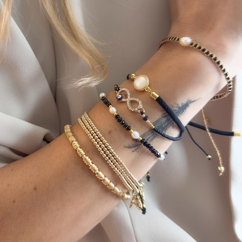 Black Crystal & Freshwater Pearl Bracelet