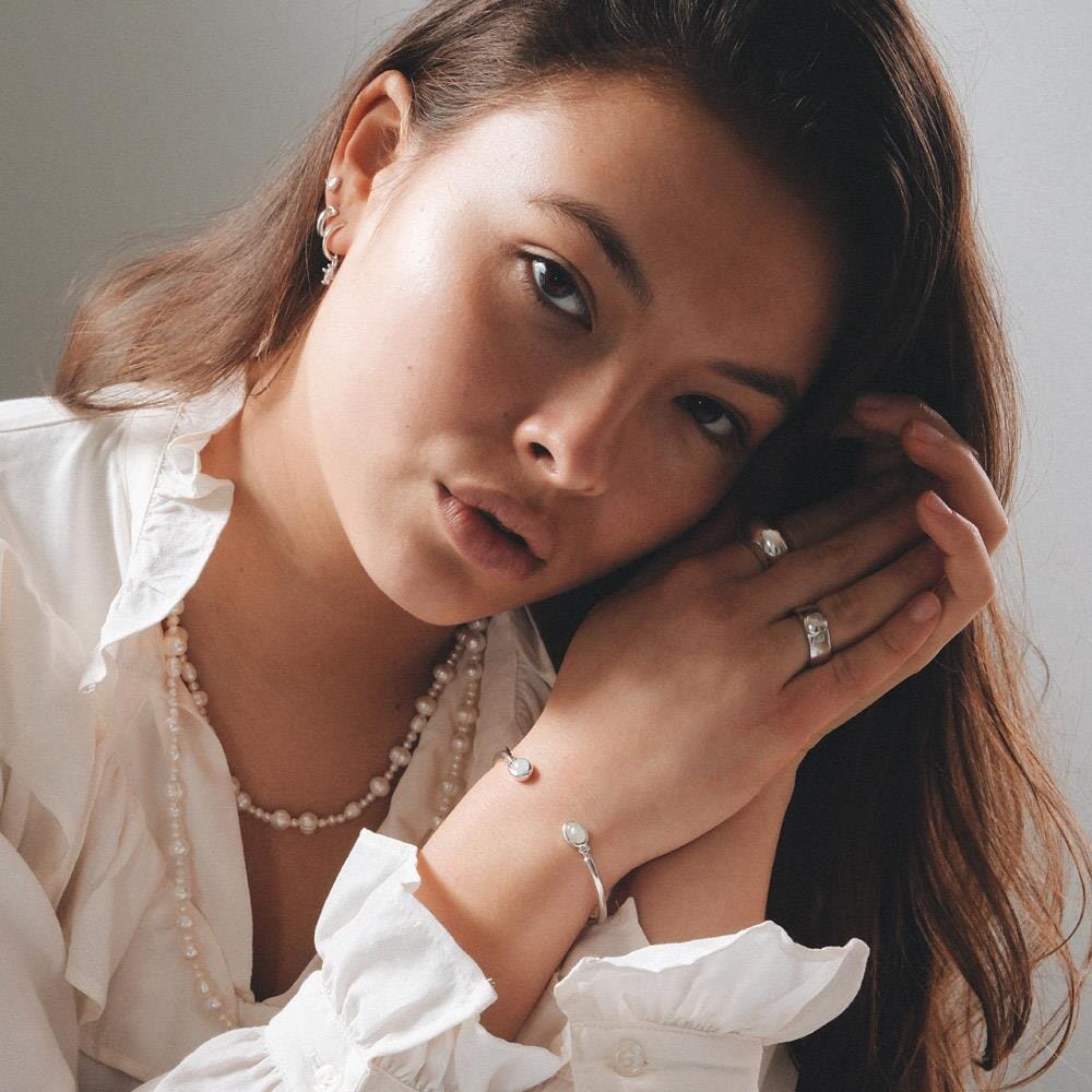 NU & MII Moonstone Oval Silver Bangle