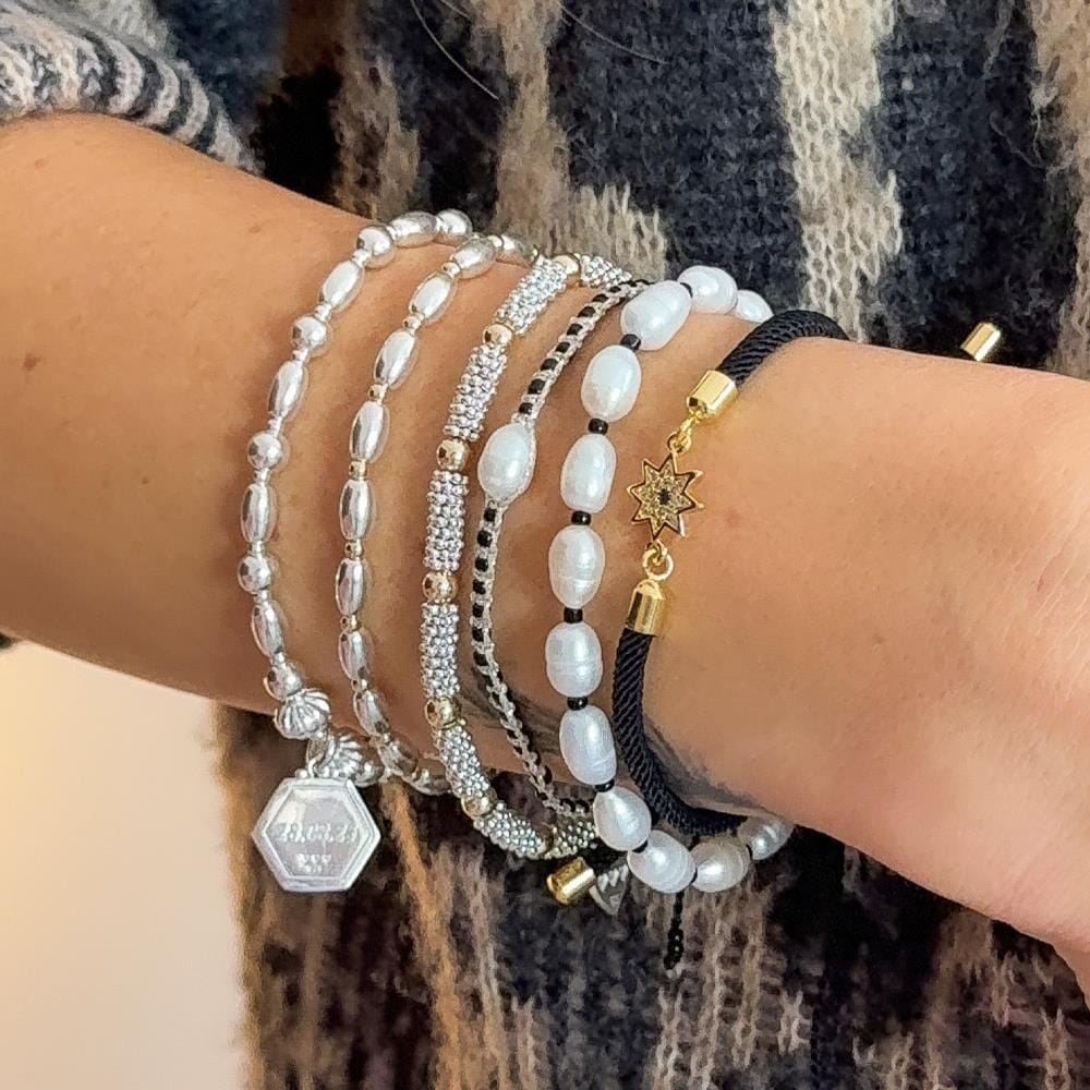 Freshwater Pearl Black Bracelet