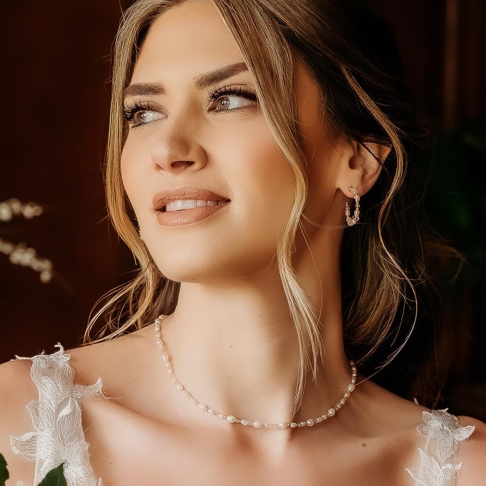 Outlet Aphrodite Pearly Crystal Silver Necklace