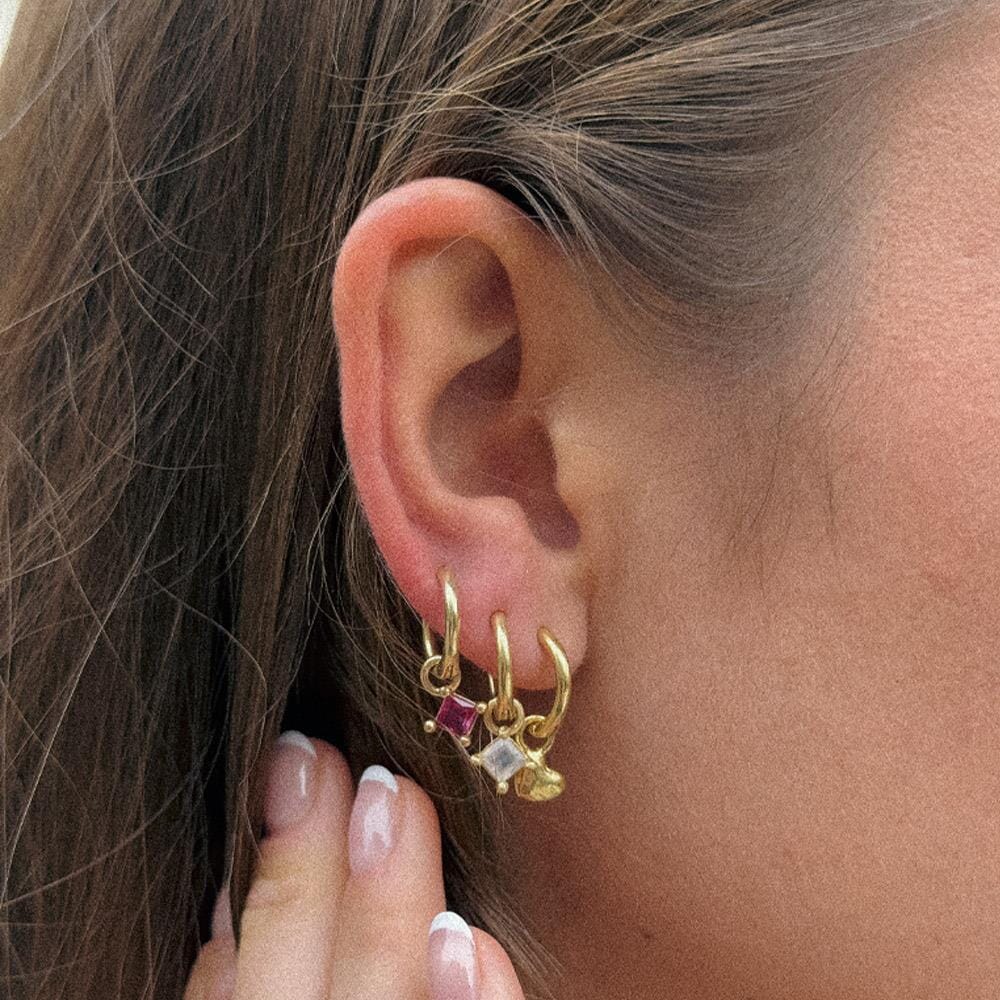 NU & MII Huggy Hoop Square Gold Plated Earrings - Pink