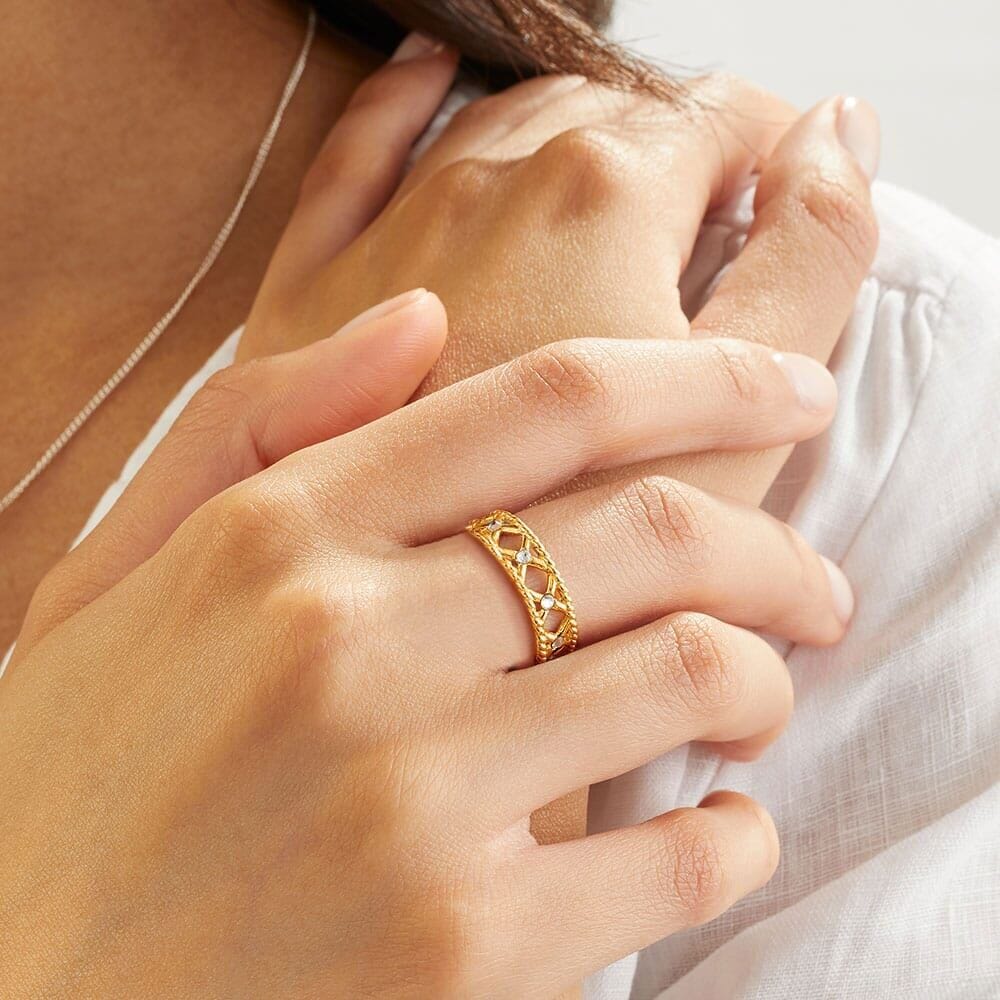 Outlet Crystal Kiss Gold Ring