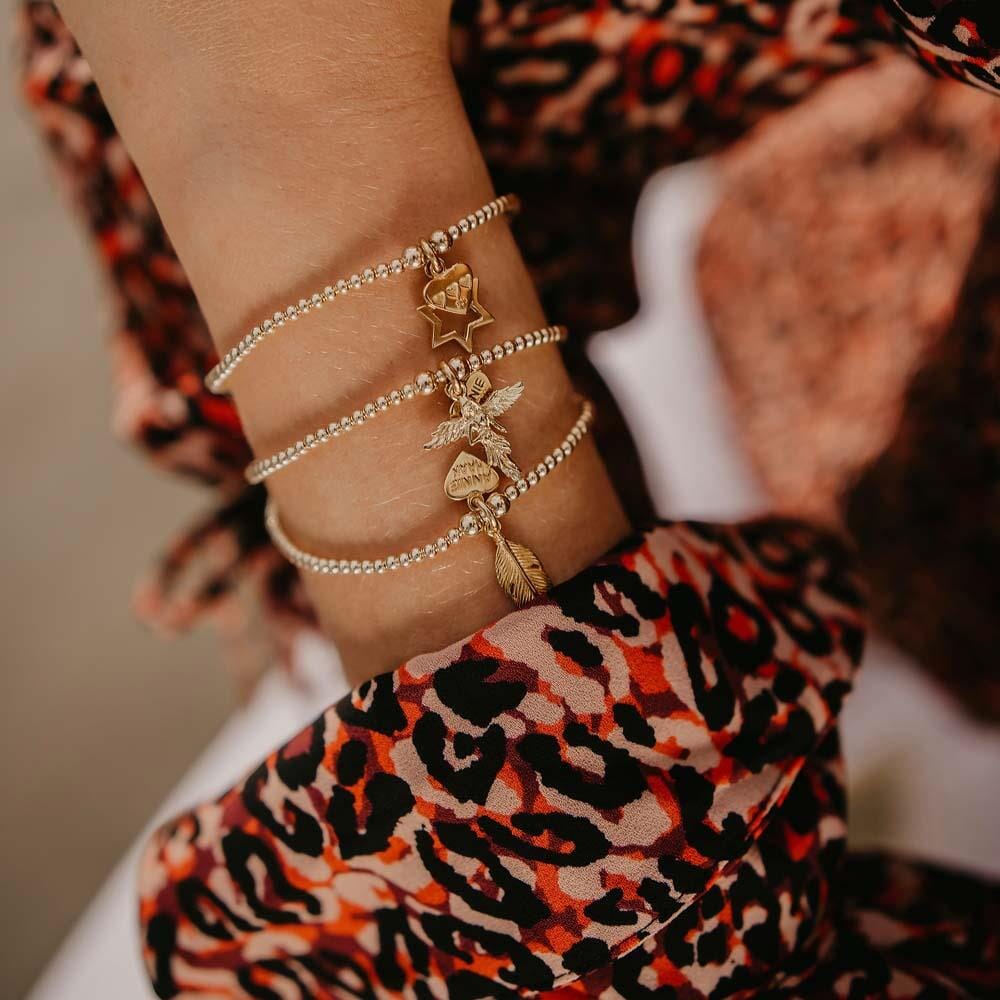 Outlet Santeenie Gold Charm Bracelet - Open Star
