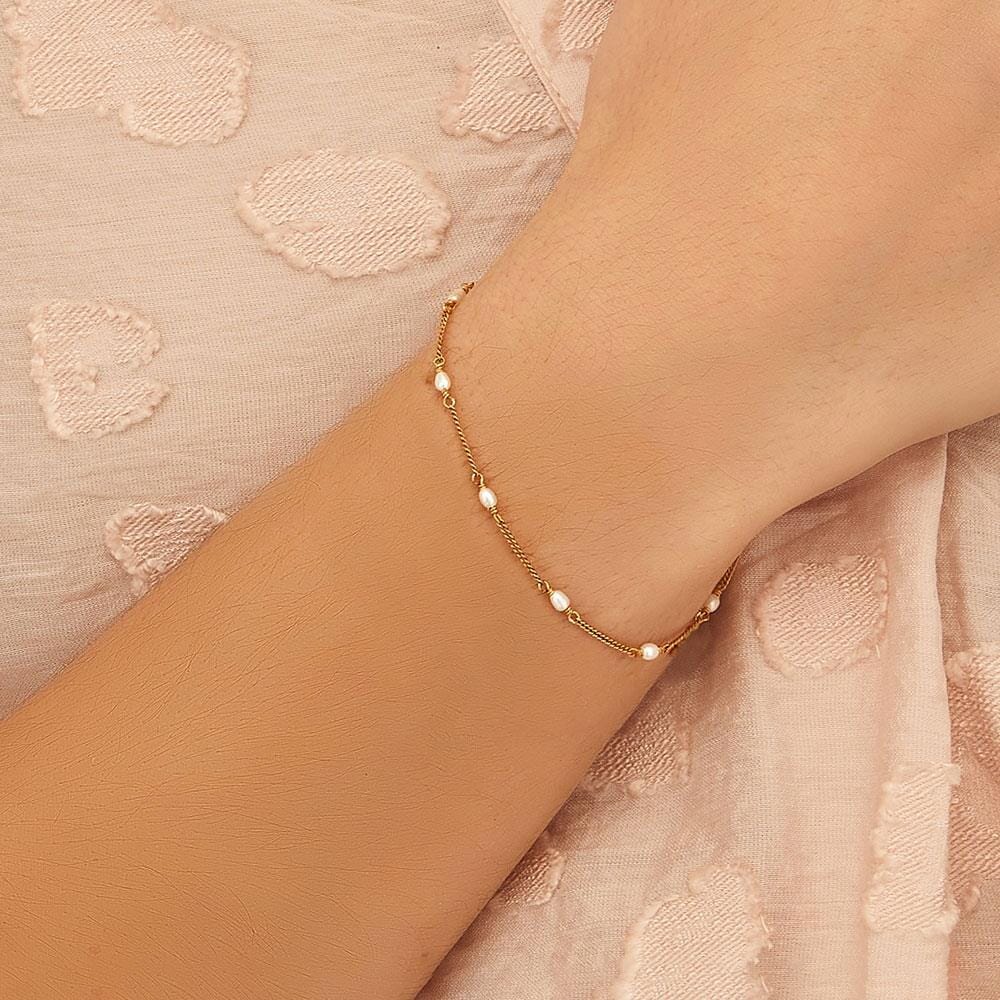 Dainty Gold Plated Bracelet - Pearl