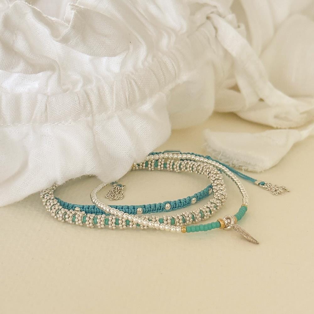 Luminous Neon Turquoise Silver Stack