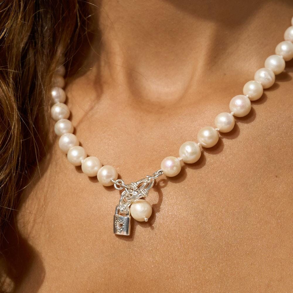 Toggle Pearl Silver Necklace - Love Lock