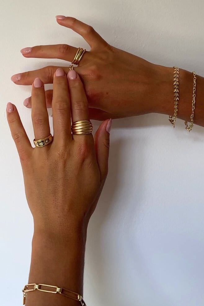Get on board with NU & MII’s edgy aesthetic jewellery with a collection of classic bracelets and bangles available in 925 Sterling Silver and Gold plated Silver designs. Mix and match metals for a statement look.