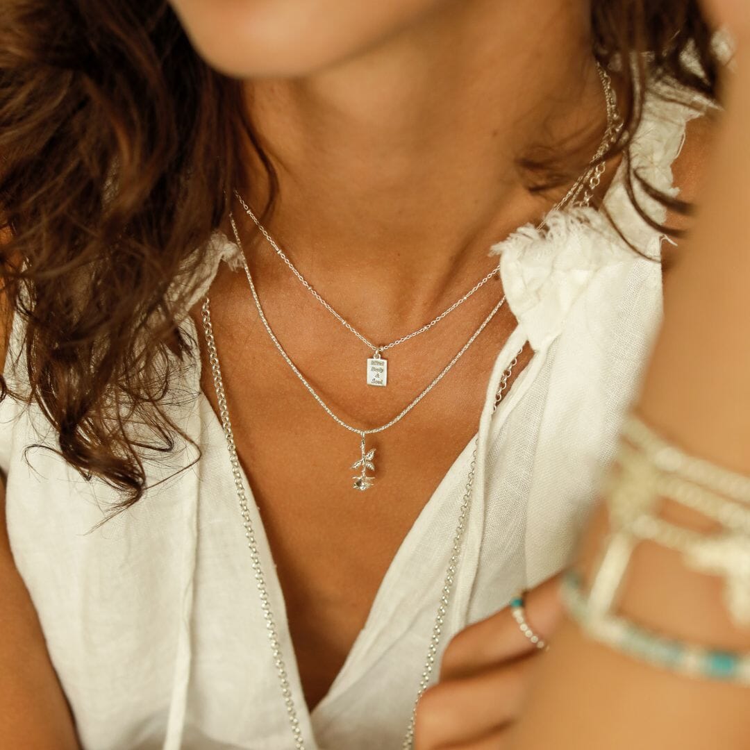 Discover Annie Haak and Nu&Mii's array of beautiful necklace designs, in 925 Sterling Silver and Gold.