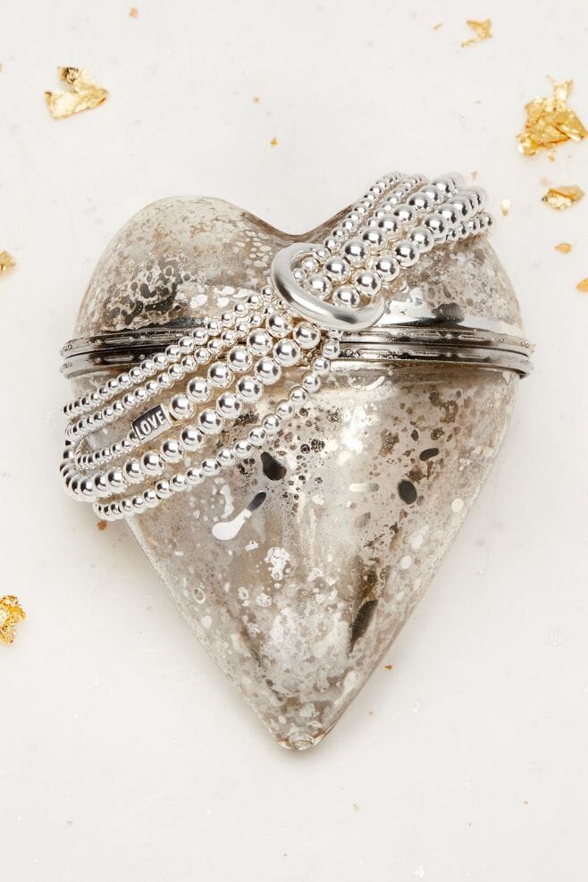 A statement bracelet handcrafted in 925 Sterling Silver, giving you the look of 5 bracelets in one.