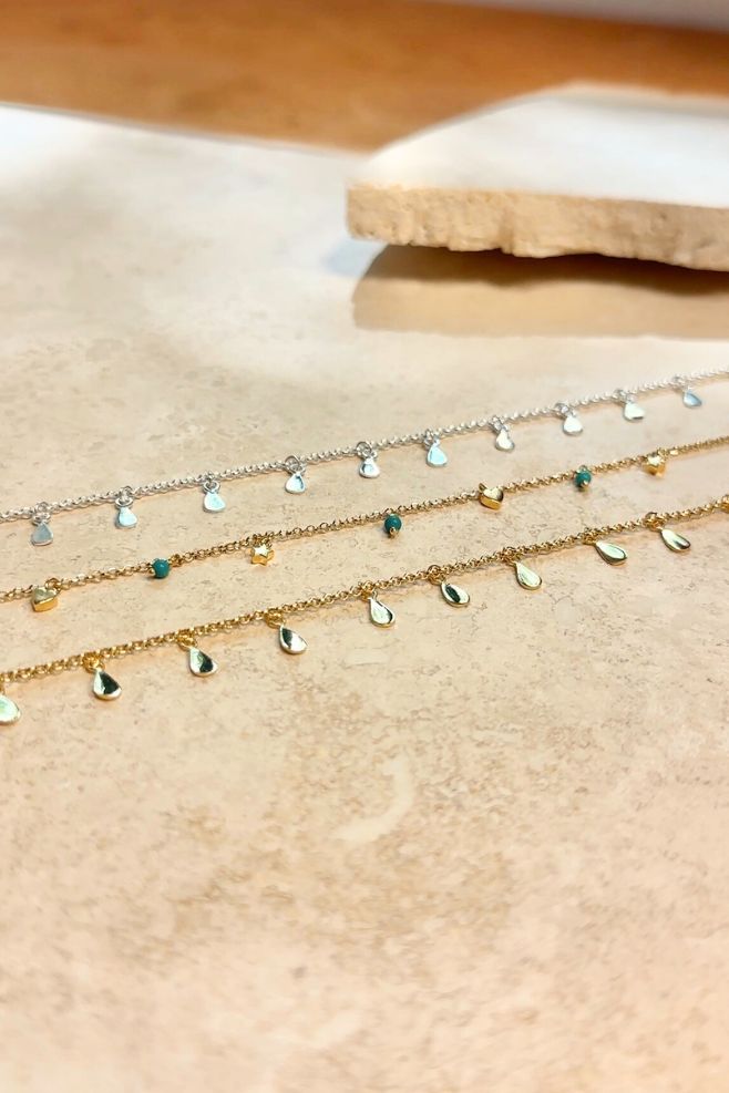 Annie Haak's stunning array of 925 Sterling Silver and gold-plated summer anklets.