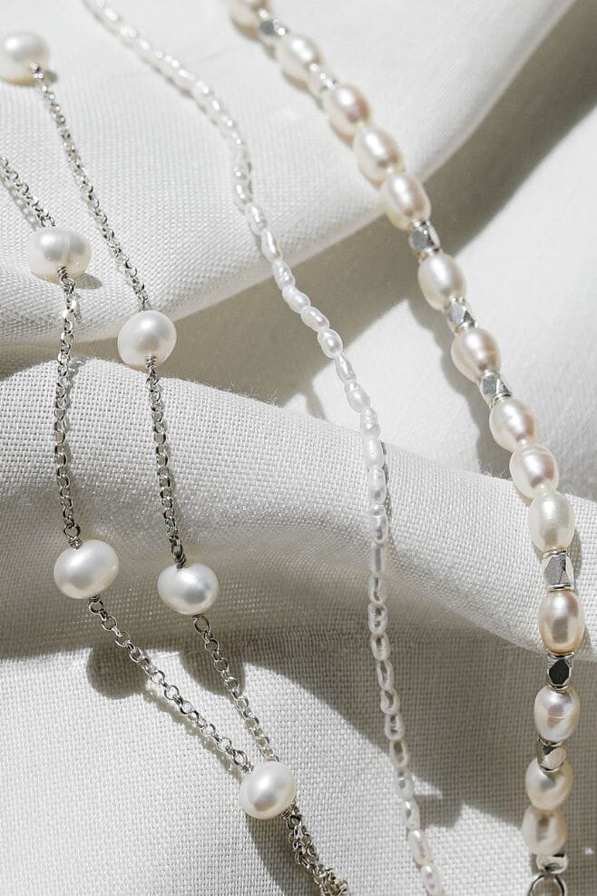 Duo chain necklace, handcrafted in 925 Sterling Silver, featuring stunning Freshwater Pearls.