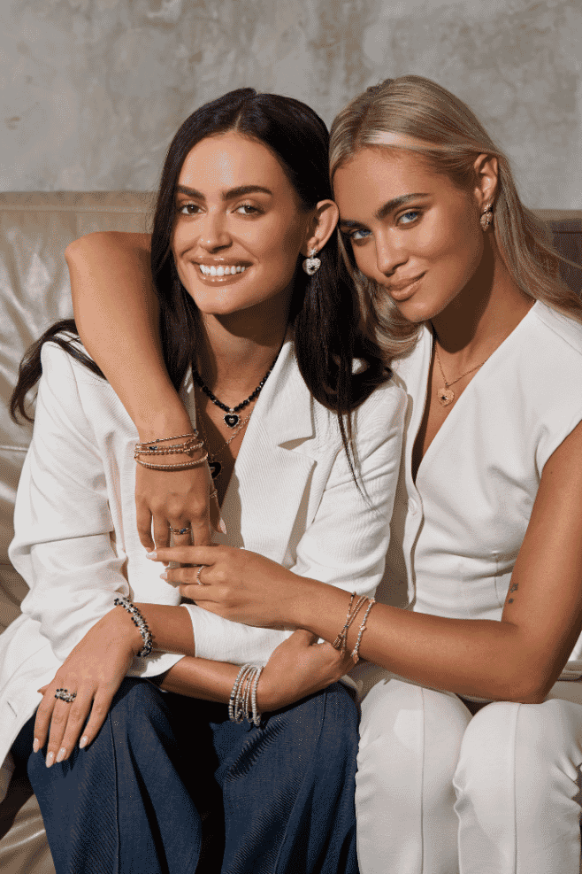 Discover Embrace, the heartfelt new jewellery collection by Annie Haak Designs. A tribute to inner strength and outer sparkle, the collection is beautifully handcrafted in 925 Sterling Silver and Gold-Plated Silver