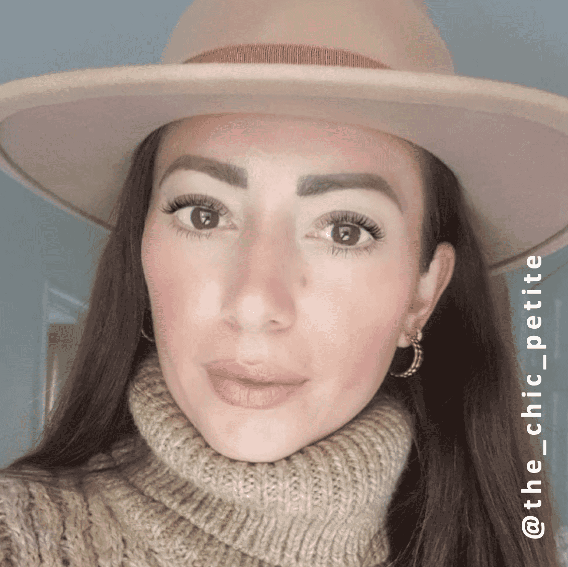 Circulo Gold Hoops