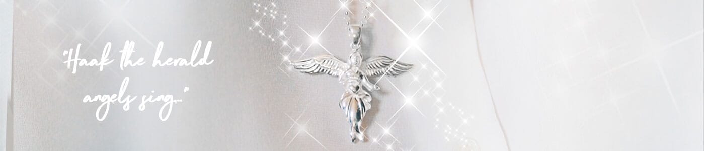 Pretty Pastels - the Italian Enamel Feature Haak The Herald Angels Sing